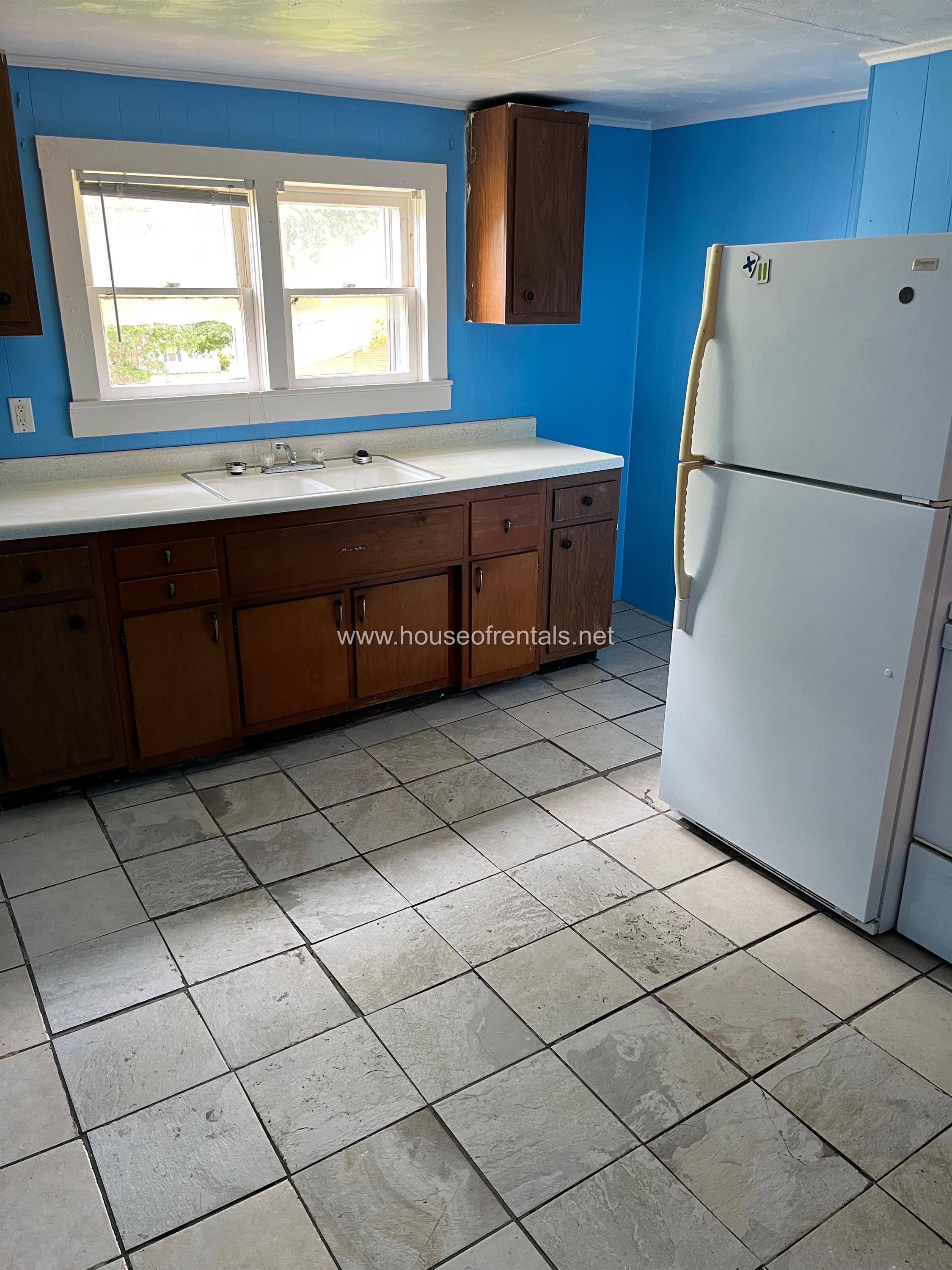 1115 North Park Avenue - 3