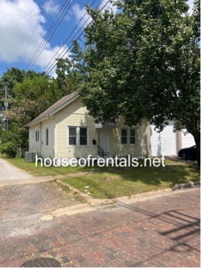 305 East Madison Street